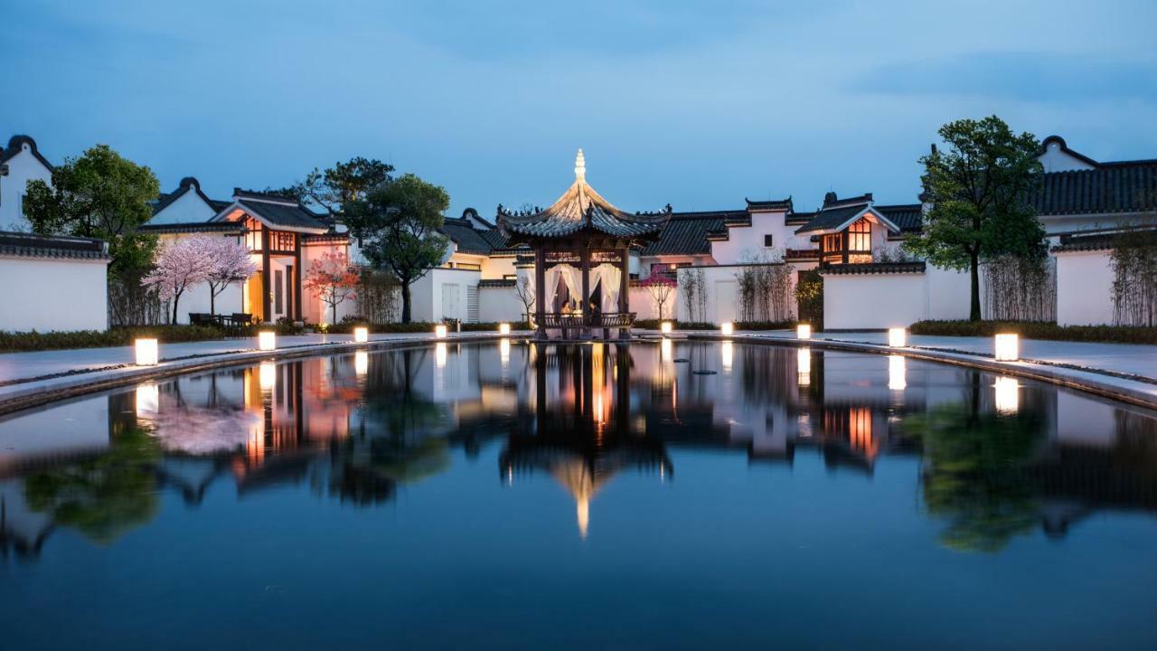 Banyan Tree Hotel Huangshan-The Ancient Charm Of Huizhou, A Paradise Zewnętrze zdjęcie